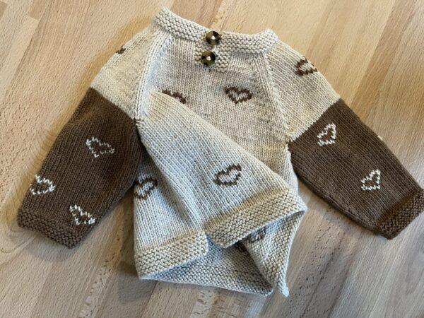 Knitted baby blouse - Sweetheart - Image 2