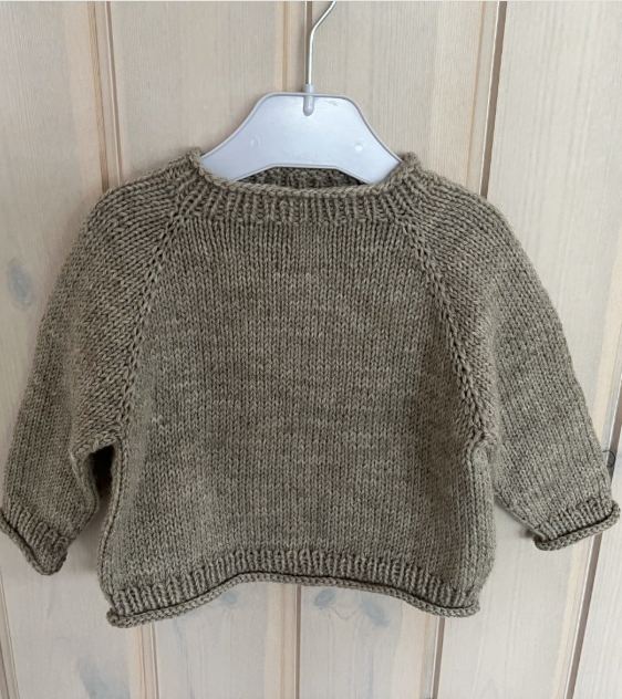 Strikket sweater til barn