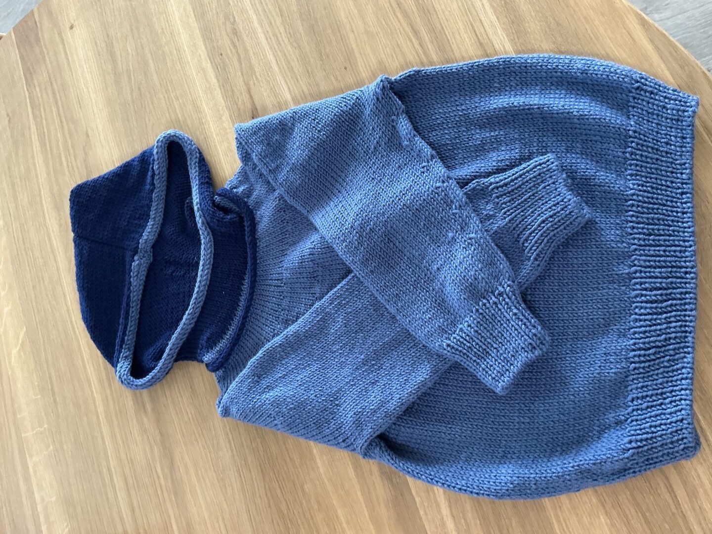 Sweater med hætte - til børn - Billede 7