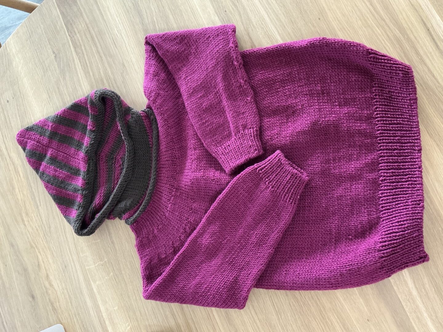 Sweater med hætte - til børn - Billede 4
