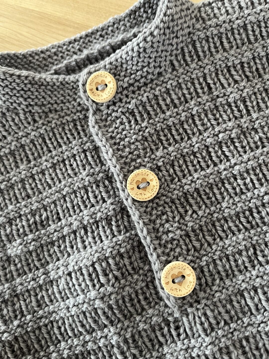 Knitted baby vest - Image 6